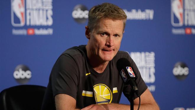 开云-Ming在勇士比赛中出色防守，最后时刻胜出引发热议！-开云